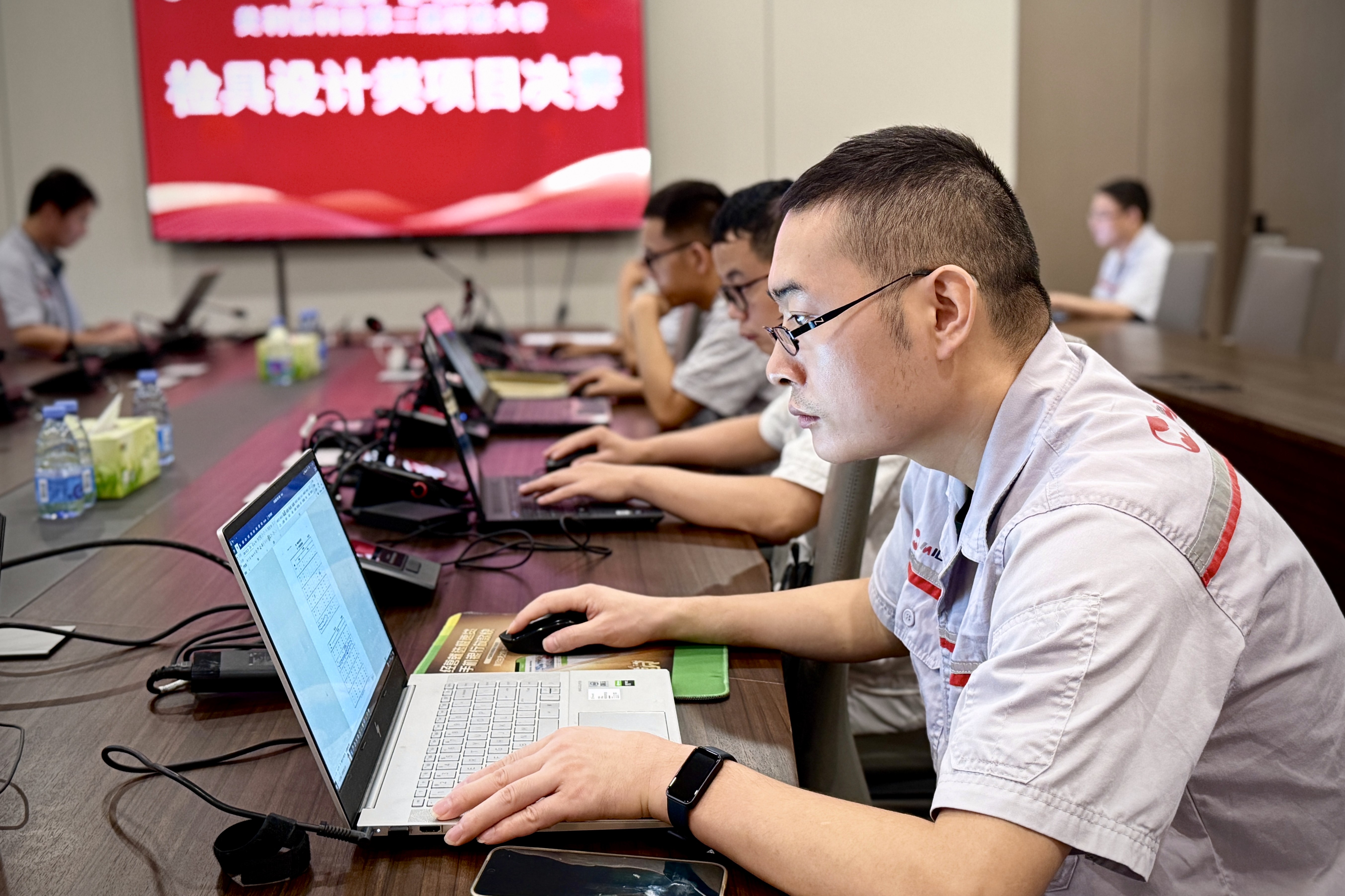 检具设计组比赛选手风采1-王燕